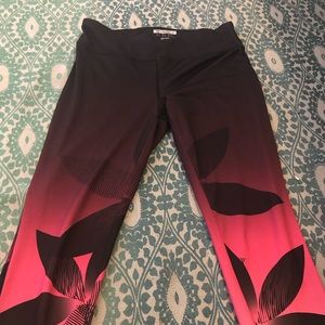 Forever 21 Ombré Athletic Leggings